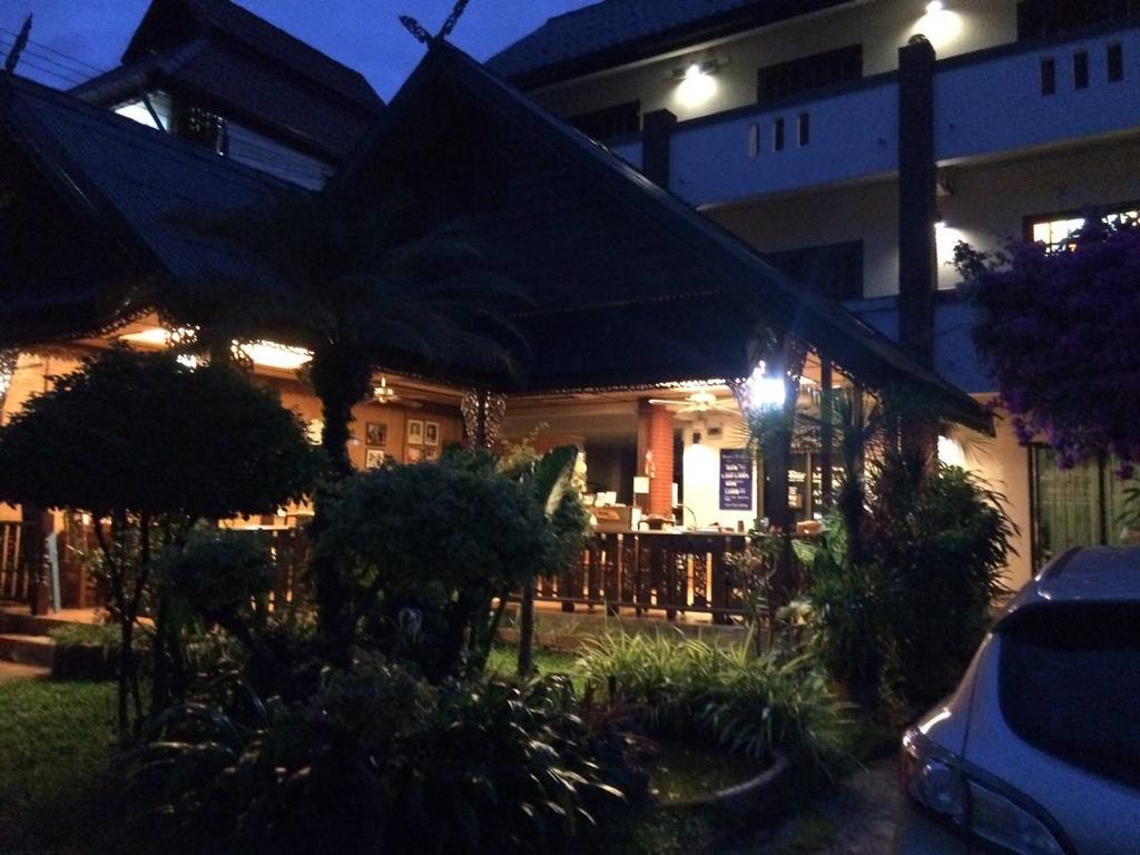 Little Home Guest House Chiang Mai Bagian luar foto