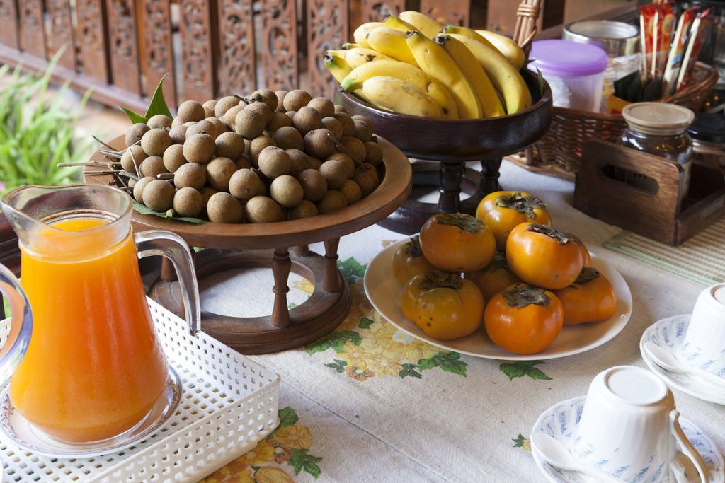 Little Home Guest House Chiang Mai Bagian luar foto
